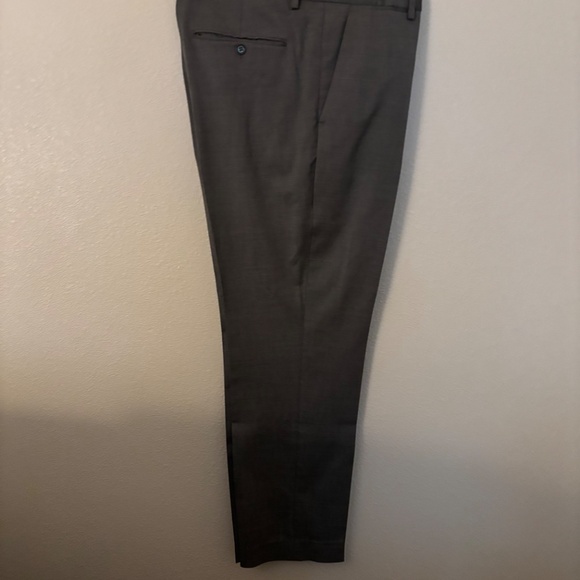 Express Men’s Photographer Slim Suit - Picture 8 of 11